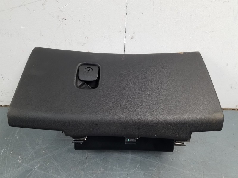 2006 Chevy Corvette C6 Z06 Glove Box #9896D5