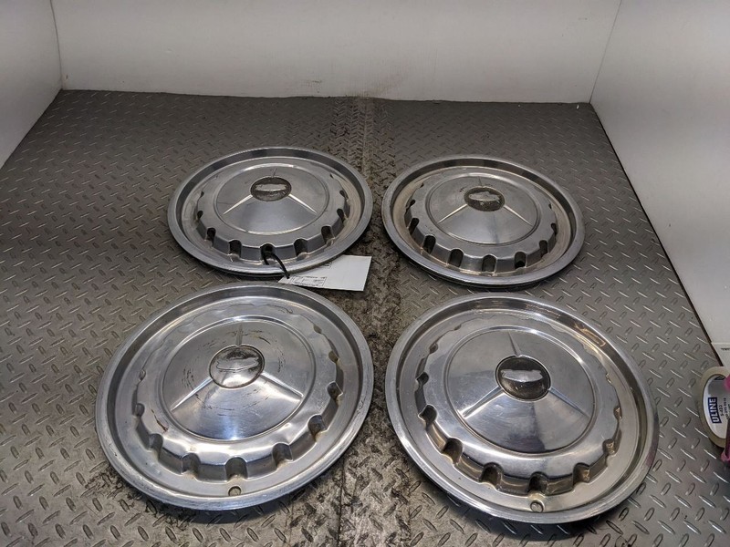 1957 Chevrolet Be Air Set Hub Caps Used Oem GM 14IN 1184789