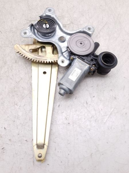 02-06 TOYOTA CAMRY LE DRIVER SIDE REAR DOOR WINDOW REGULATOR