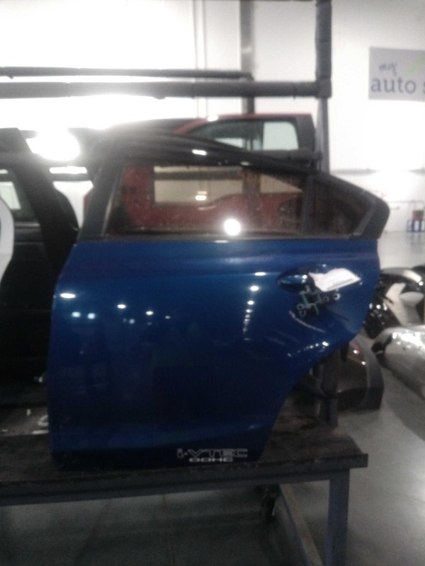 2014 Honda Civic Left Rear Door Blue Good Condition No Rust 112K Miles