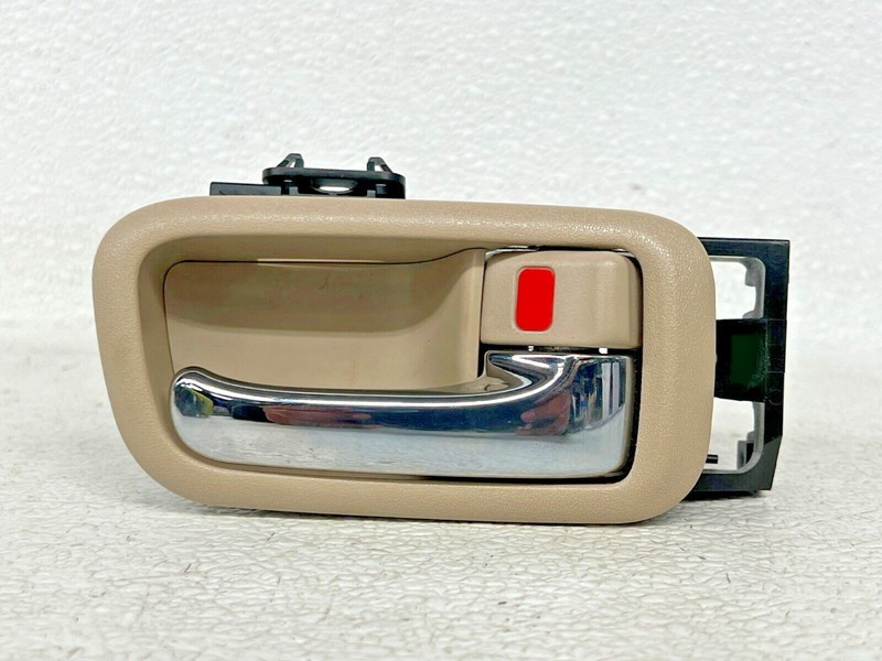 ⭐1998-2007 LEXUS LX470 REAR RIGHT PASS INTERIOR DOOR HANDLE BEIGE OEM LOT2581