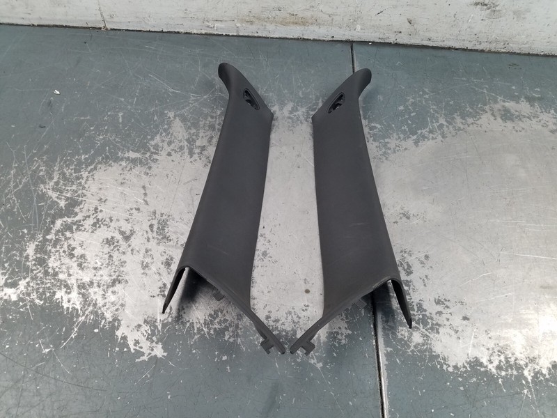 2009 Mini John Cooper Works A Pillar Trim Panels #7162 VV5