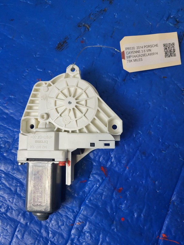 Used Oem Porsche Front Left Door Window Regulator Motor 8K0959801B Cayenne 2014
