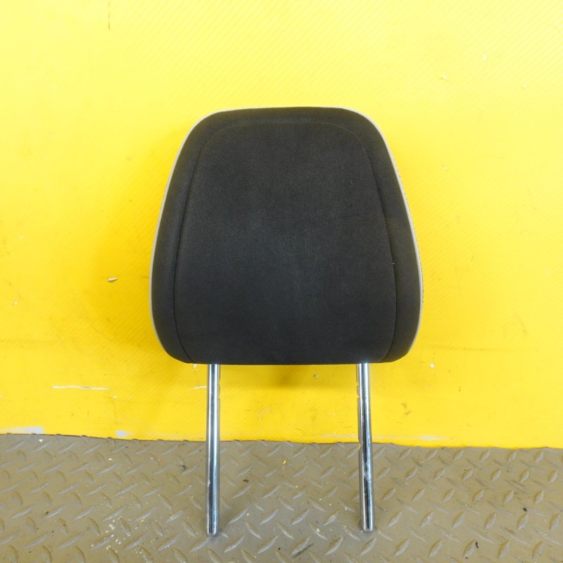 2019-2021 VOLVO XC40 FRONT RIGHT PASSENGER SIDE SEAT HEADREST HEAD REST OEM