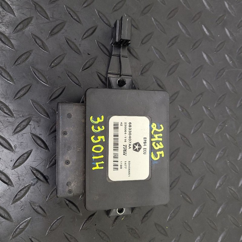 15-18 Jeep Cherokee Parking Brake Control Module OEM 68330407AA