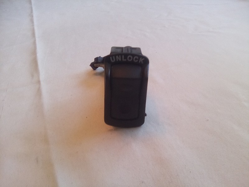 Kenworth G90-1001-3, 3232-3 Unlock Switch