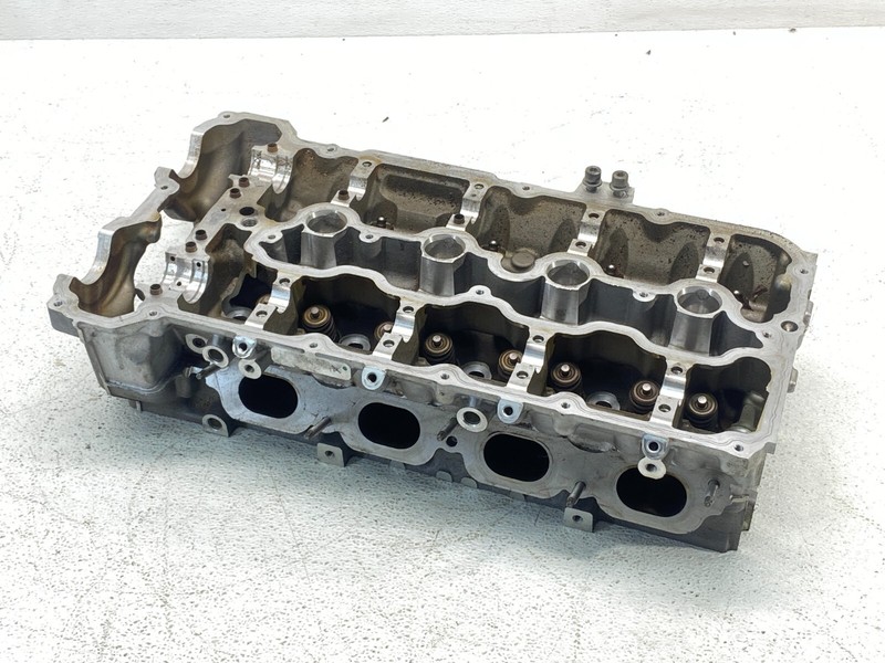 BMW F01 F02 F10 F12 E70 550 650 750 X5 N63 Left Engine Motor Cylinder Head OEM✅