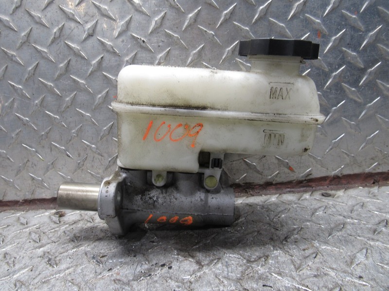11 12 13 14 15 16 17 GMC TERRAIN BRAKE MASTER CYLINDER 25234 37