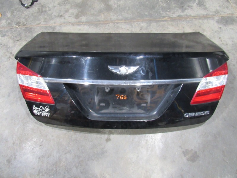 12-14 HYUNDAI GENESIS SEDAN TRUNK LID ASSEMBLY W/O REAR VIEW CAMERA BLACK AF OEM