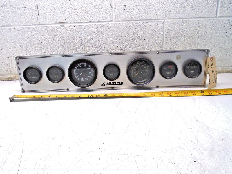 O1 4 Winns Medallion Dashboard Panel Fuel Temp MPH RPM Trim Oil Volts
