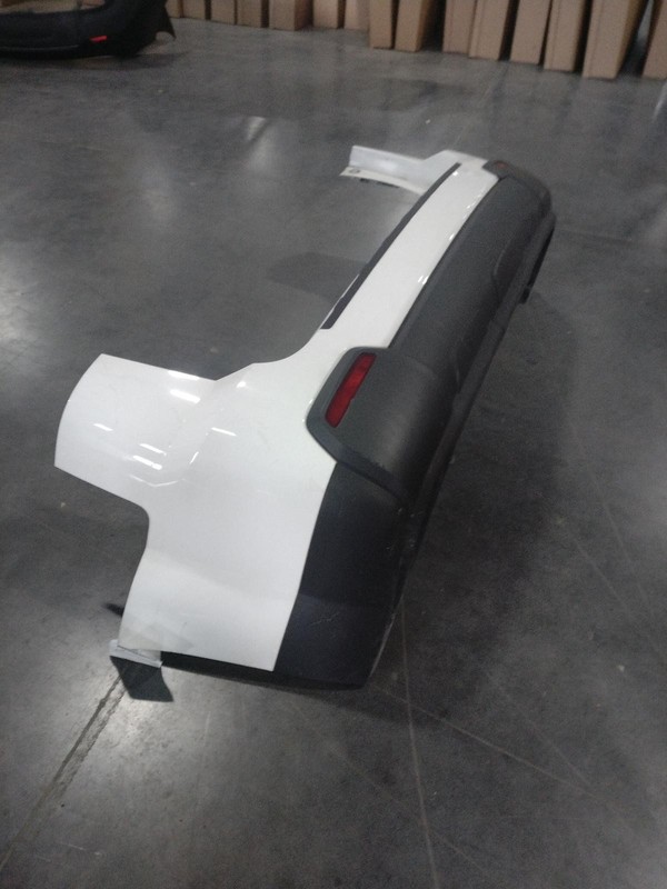 2012 GMC Terrain Bumper Assembly White OEM Good Condition 4DR SUV 113K Miles
