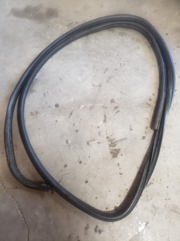 Door Seal Front Driver Side for 2007 Chevy Express