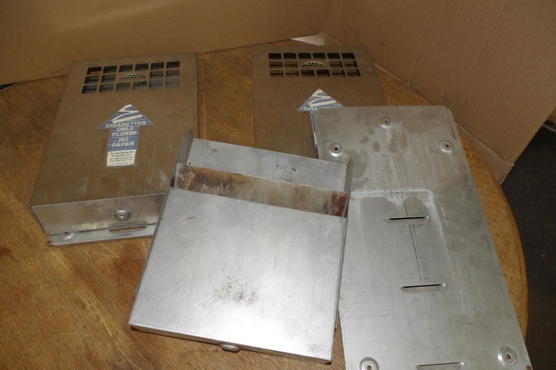 No Butts Bin Ashtray, Metal Outdoor Wall Mount *FREE SHIPPING*