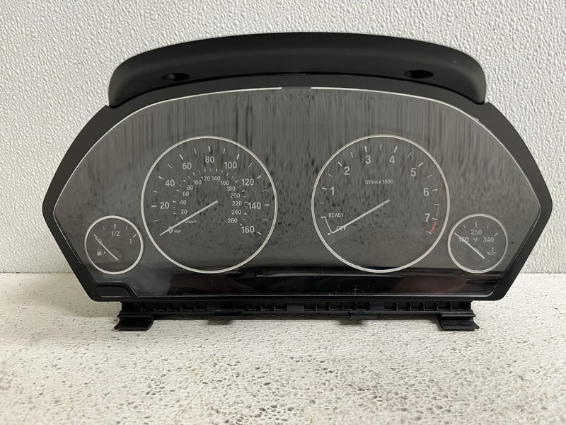 2012 BMW 328i Speedometer Gauge Cluster Head Panel 9 232 892 Instrument 103K