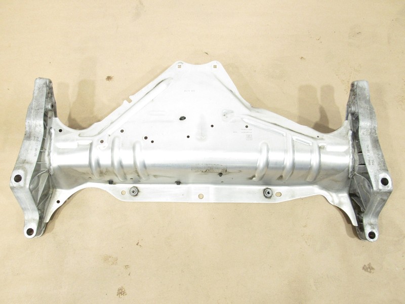 Porsche Panamera 4 2017 Front Subframe Reinforcement Crossmember 17-23 |:O