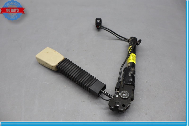 11-15 Jaguar XF XFR X250 Front Left Driver Side Seat Belt Seatbelt Buckle Oem