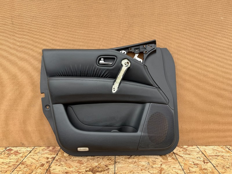 INFINITI QX56 QX80 2011-2017 OEM FRONT LEFT DRIVER DOOR PANEL (BLACK)