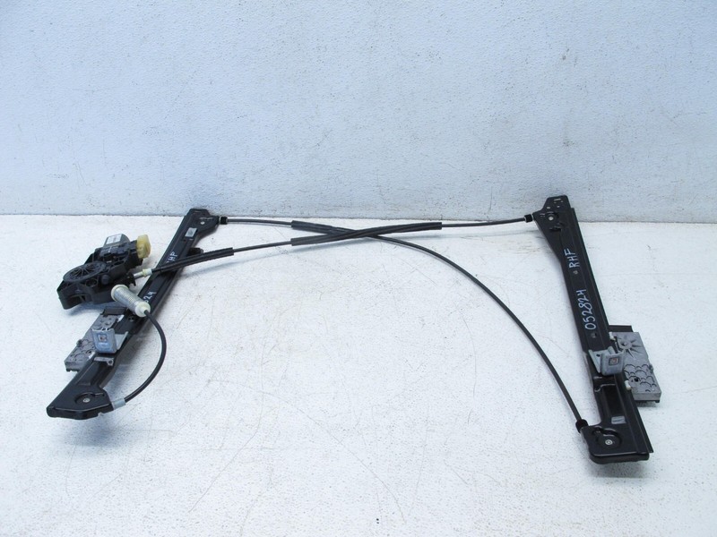 07-15 MINI COOPER S R56 R57 WINDOW REGULATOR MOTOR FRONT RIGHT OEM 052824