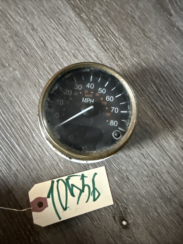 PACCAR SPEEDOMETER - P/N: Q43-6034-101001B