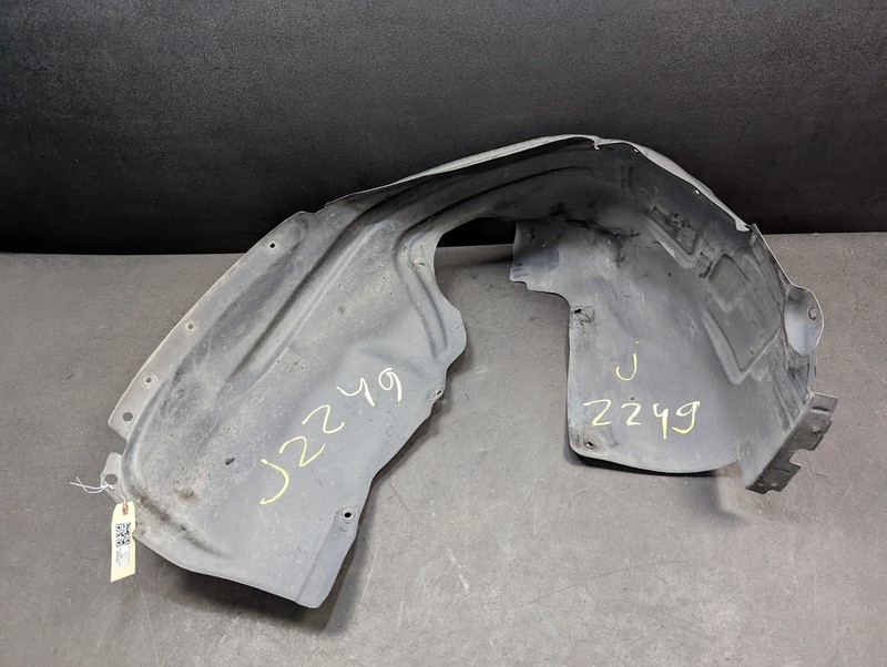 Front Right Fender Liner Splash Shield 2015 Jeep Cherokee 68209678AE 2016-2018