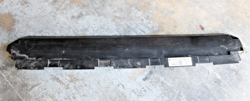 2018-2022 BMW 5 7 8 SERIES FRONT UPPER RADIATOR SUPPORT AIR DEFLECTOR OEM
