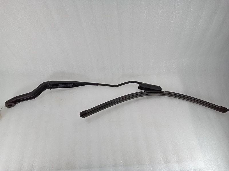 2013-2018 Dodge Ram 1500 Front Left Windshield Wiper Arm w/ Blade 55277449AE