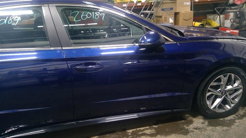 Passenger Front Door US Built Without Acoustic Glass Fits 20-22 SONATA 1790075