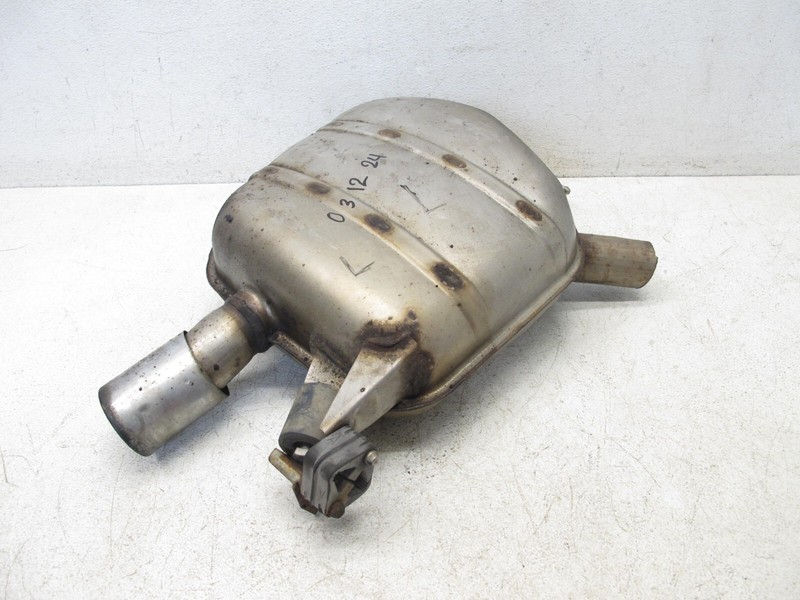 11-16 BMW F10 535i xDRIVE REAR EXHAUST MUFFLER TIP OEM LEFT DRIVER 031224