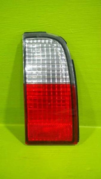 04 05 06 LINCOLN LS DRIVER LEFT LID TAILLIGHT LAMP OEM 3648-31