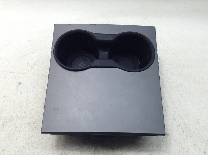 20-24 TESLA MODEL Y PERFORMANCE CENTER CONSOLE CUP HOLDER W TRIM OEM