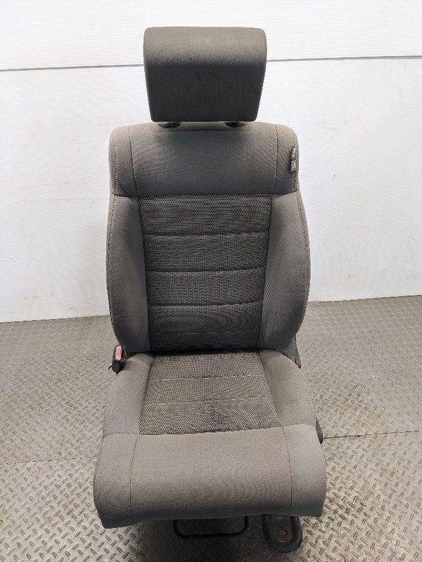 Driver Front Seat 4 Door LHD Bucket Manual Cloth Fits 07-10 WRANGLER 1143426