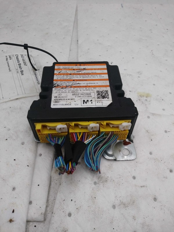 Used Air Bag Module fits: 2022 Subaru Ascent Air Bag console front Grade A