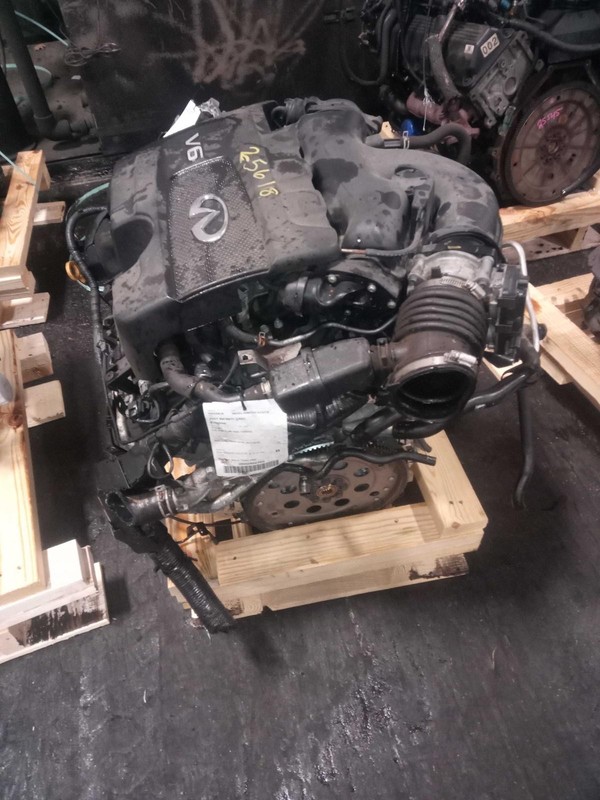 Used Engine Complete Assembly fits: 2017 Infiniti QX60 3.5L VIN D 4th digit VQ35