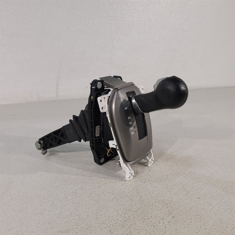 10-15 Camaro Ss Floor Shifter Automatic Transmission Aa7330