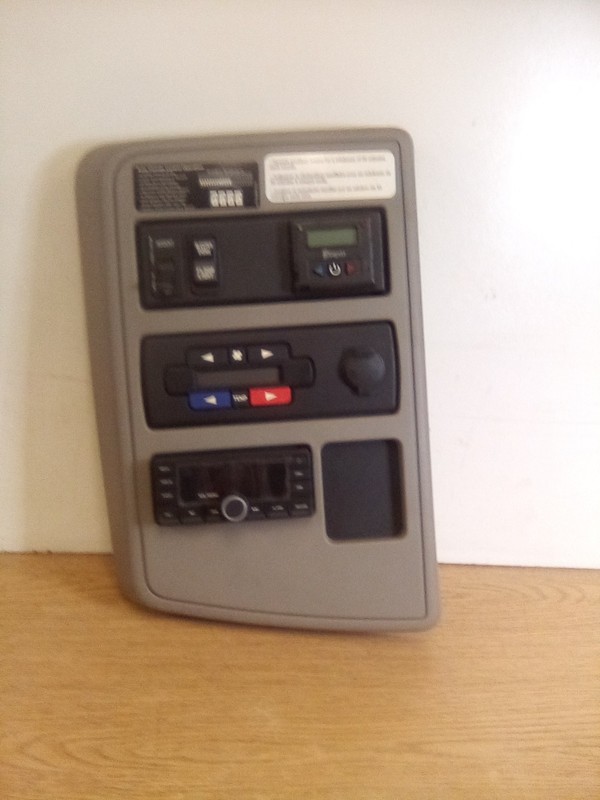 International LT Sleeper Control Panel 3600595C4