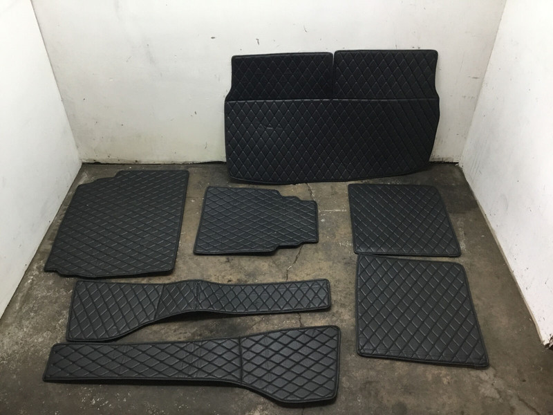 Mercedes GL550 X166 2015 Rear Trunk Carpet Liner Mat Cover Padding Set 13-16 |:M