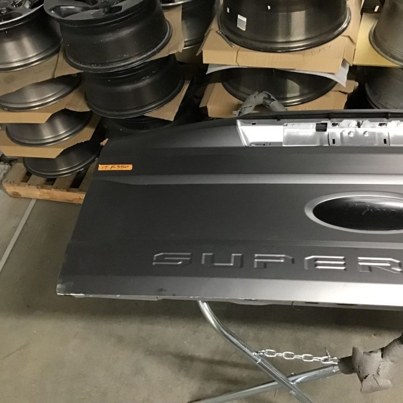 2017-2019 Ford F-250 F-350 Tailgate w/ Step Gray 2071 F HC3Z9940700B