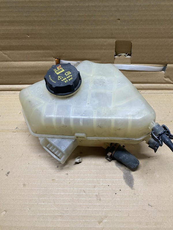 2011 Ford Fiesta Engine Coolant Reservoir Yellow OEM 1.60L 111K Miles