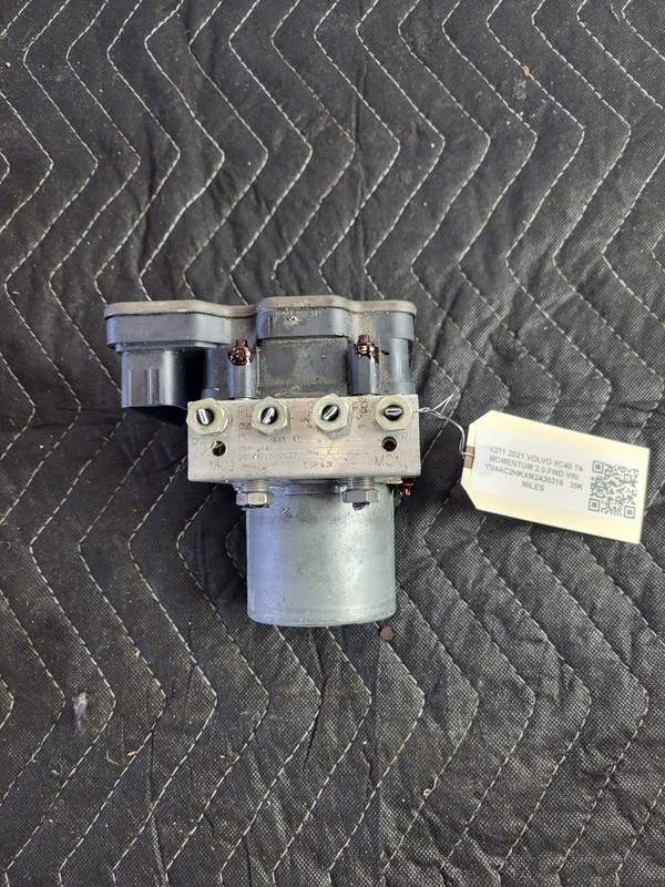 2019-2022 Volvo XC40 ABS Anti Lock Brake Pump Module 2.0L FWD 35k OEM 31445741