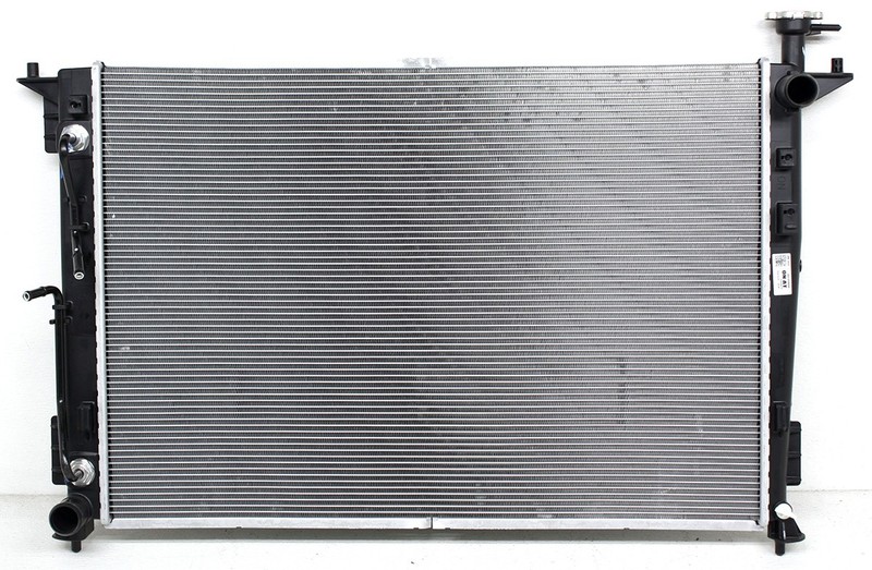 OEM Radiator For 2020-2022 Kia Telluride 25310-S9000 Bent Fins