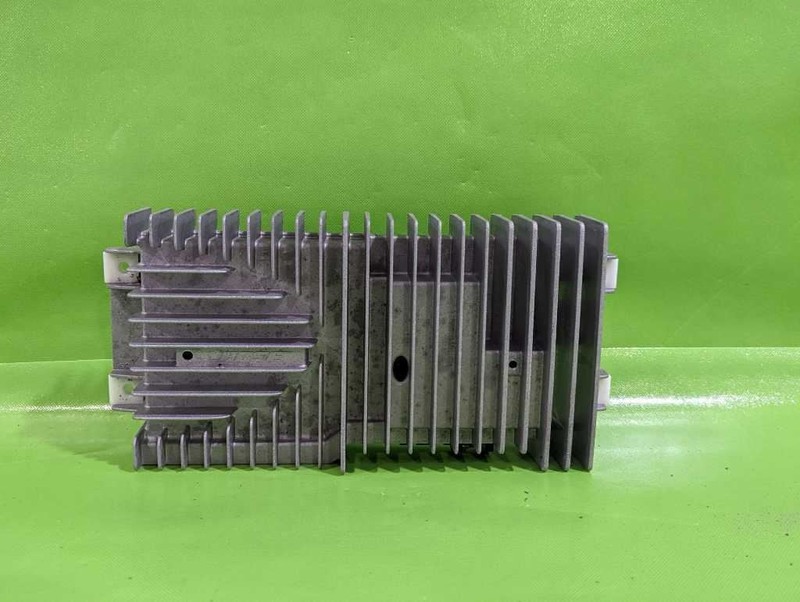 11 12 13 AVALANCHE BOSE AMP AMPLIFIER OEM 4526-31