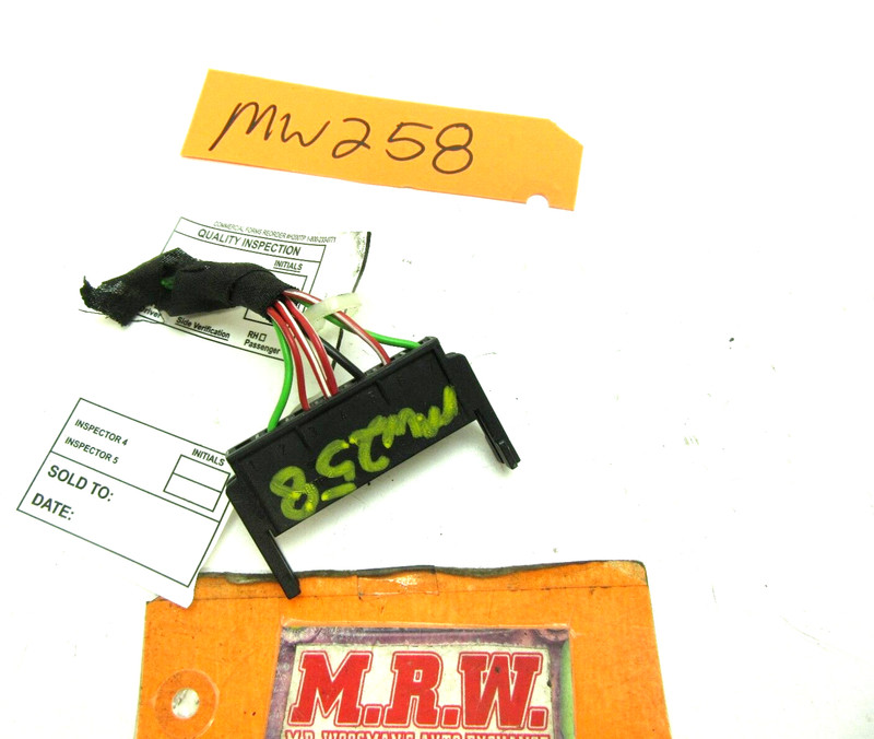 TAILLIGHT LAMP TAIL LIGHT WIRE PLUG CONNECTOR REAR CIRCUIT BOARD SAAB 9000 93-98