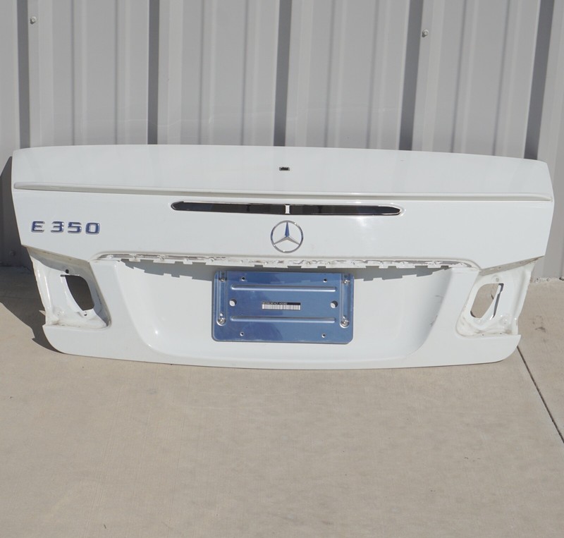 11-17 Mercedes W207 E550 E400 E350 Convertible Trunk Lid Panel OEM