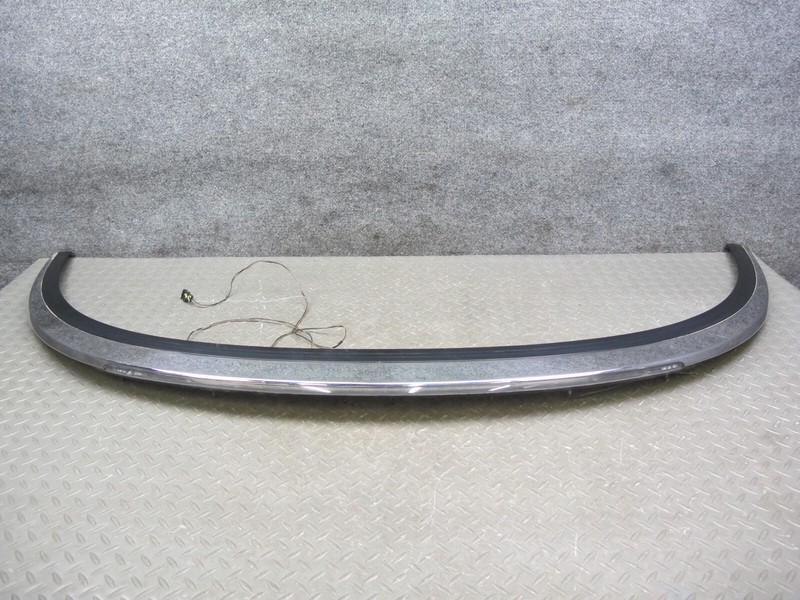 07-10 BENTLEY CONTINENTAL GTC REAR CHROME TRIM MOLDING COVER W BRAKE LIGHT