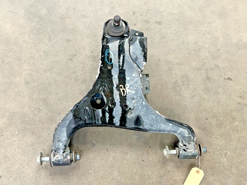 ⭐2011-2024 INFINITI QX56 AWD FRONT RIGHT PASSENGER LOWER CONTROL ARM OEM LOT2670