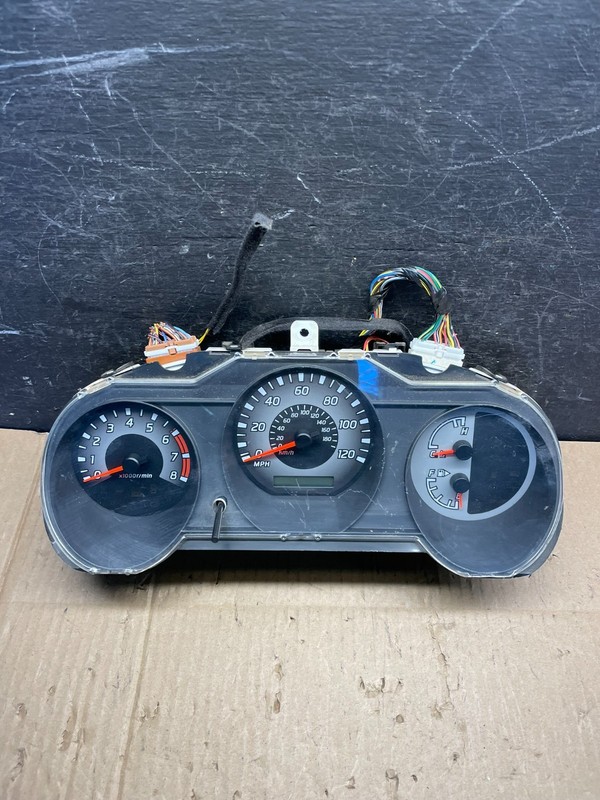 2002-2003 Nissan Pathfinder Xterra Cluster Speedometer Instrument OEM S2350 DG