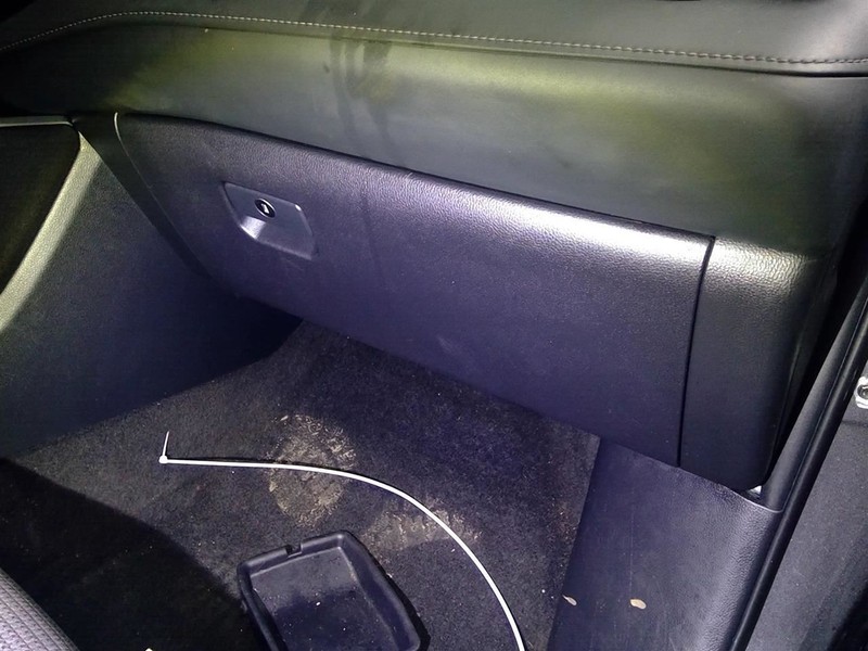 HIGHLANDER 2020-2025 Glove Box 1780609