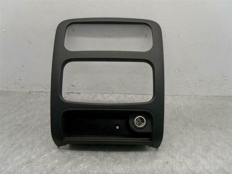 2003-2007 JEEP LIBERTY DASH CENTER RADIO TEMP BEZEL COVER OEM 5KD13DX9AC