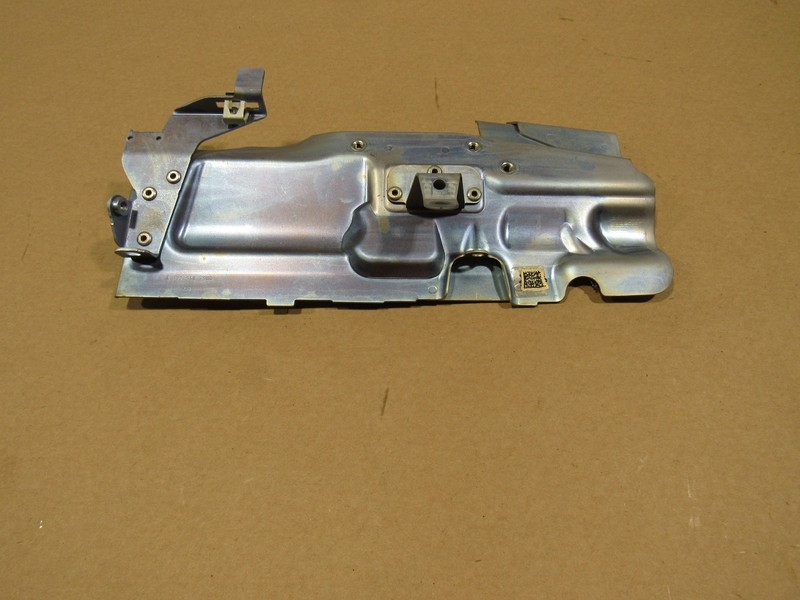 18-21 Mercedes GT 63 X290 2019 Right Heat Shield Cover Panel Plate ;:A