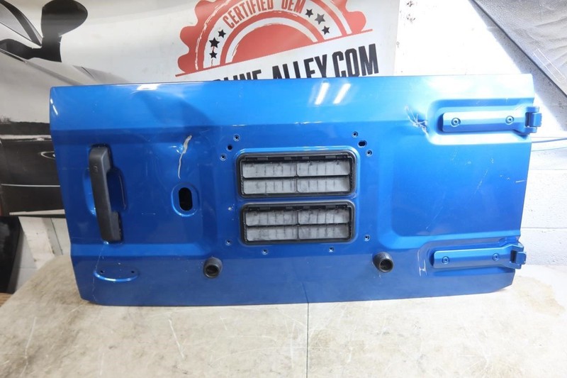 2021-2025 Ford Bronco OEM Rear Trunk Door Tailgate w/ Table M2DZ 7840010 A